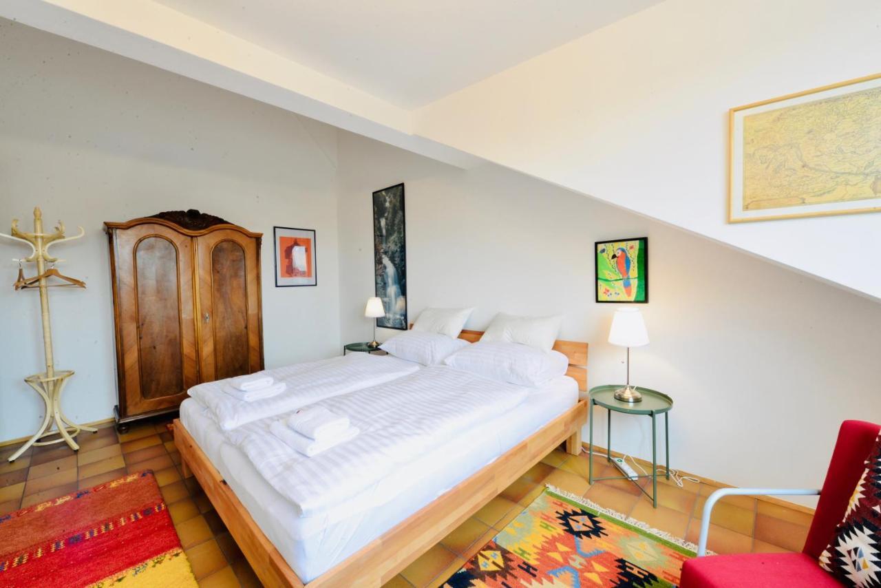 Charming Attic Apartment Near Messe Wien And Center Exterior foto
